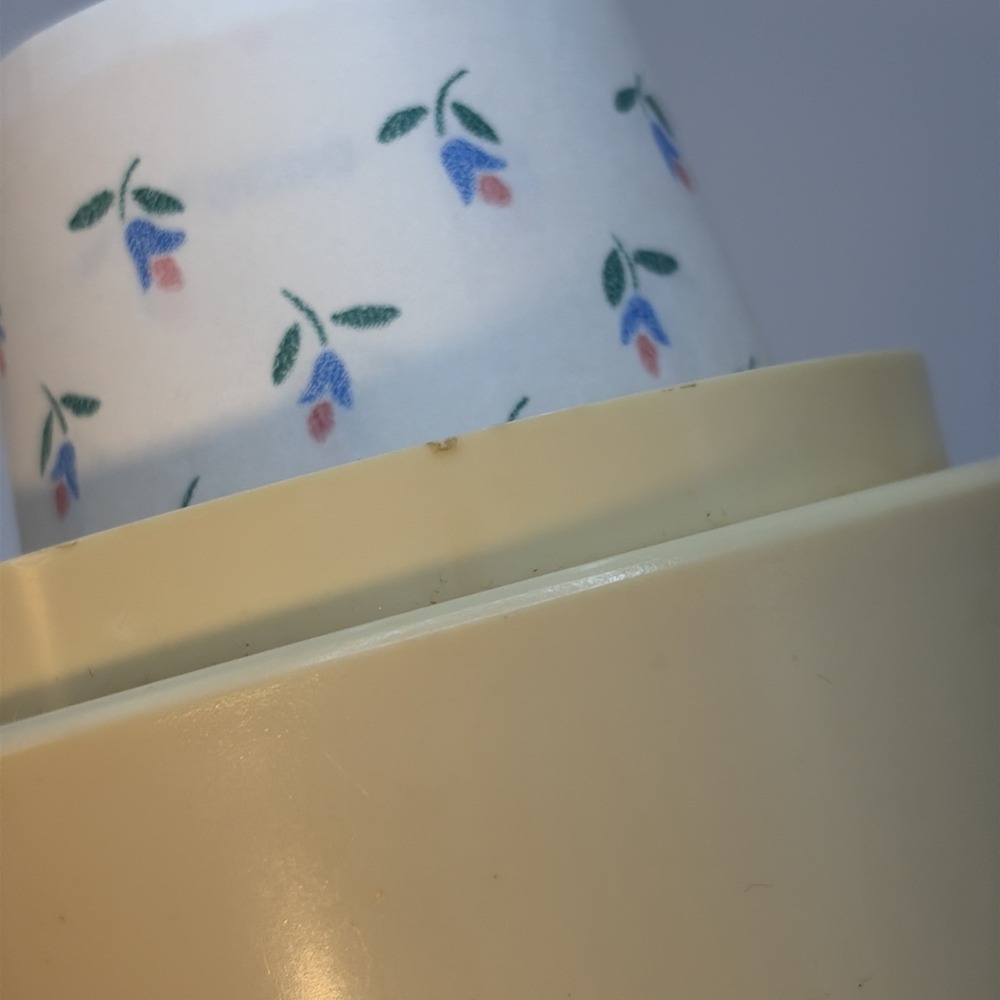 VTG Dixie Cup‎ Holder Dispenser W/O Bracket Beige/Almond Plastic 1970s - Picture 12 of 13
